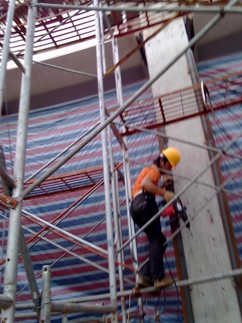 梁粘钢加固工程施工方案